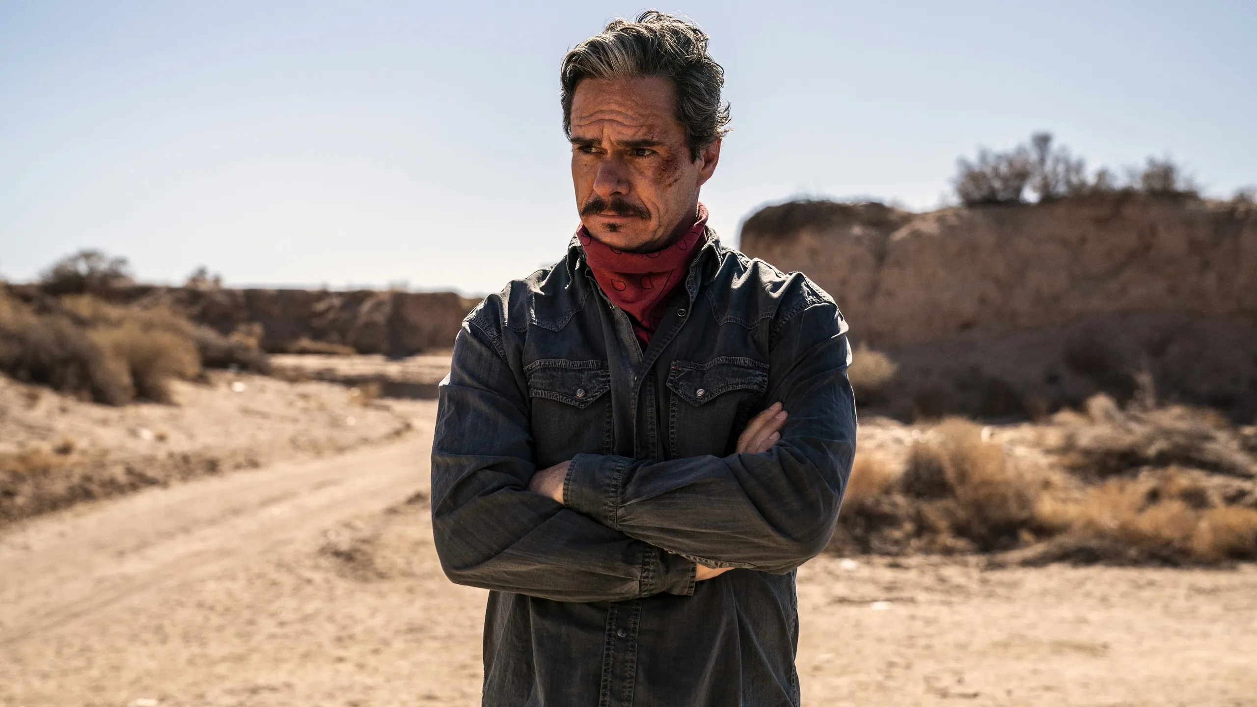 Tony Dalton heeft een rol in Intergalactic.