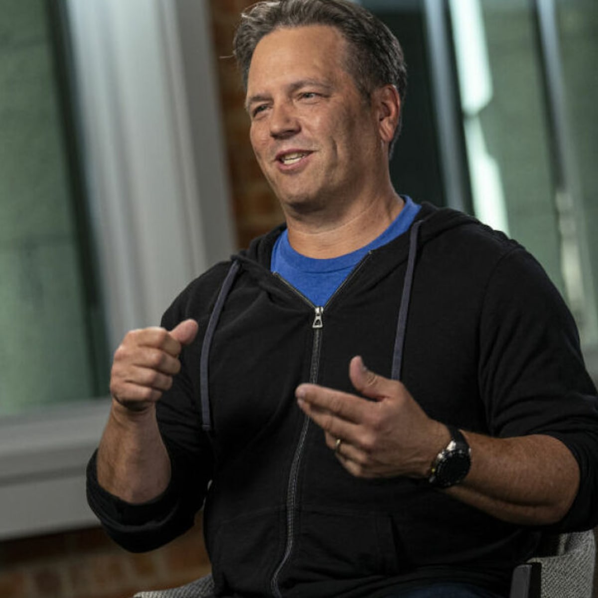 Phil Spencer ziet PlayStation- en Nintendo-gamers als onderdeel van de Xbox-community